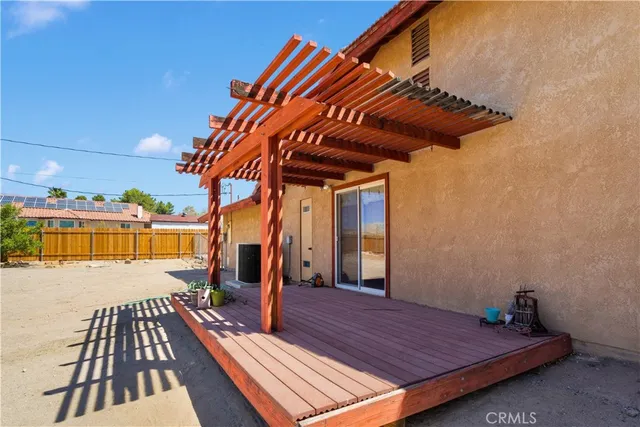 $574,900 | 18830 Munsee Road, Apple Valley, CA 92307