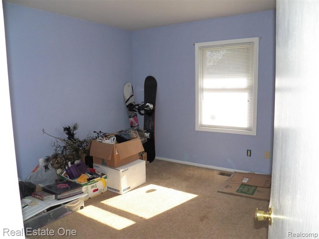 147 South Platt Road Milan, MI 48160 - Photo 15 of 19 BED3A.JPG