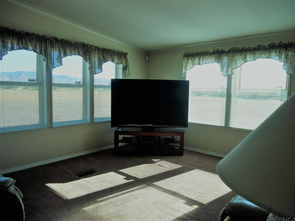 8943 West Palomino Road Kingman, AZ 86401 - Photo 10 of 25 Additional Photo