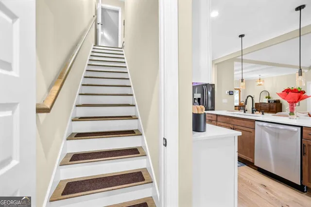 $530,000 | 294 Conner Lane, Williamson, GA 30292