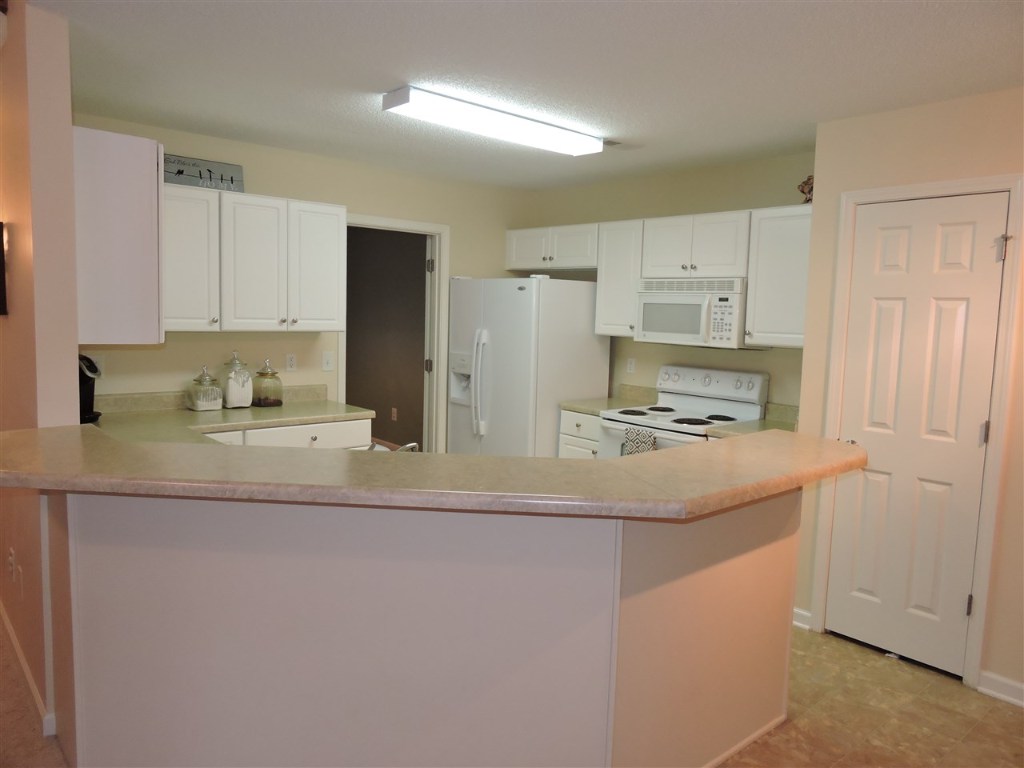 182 Crooked Cedar Way Pendleton, SC 29670 - Photo 5 of 32 Gallery Image 5