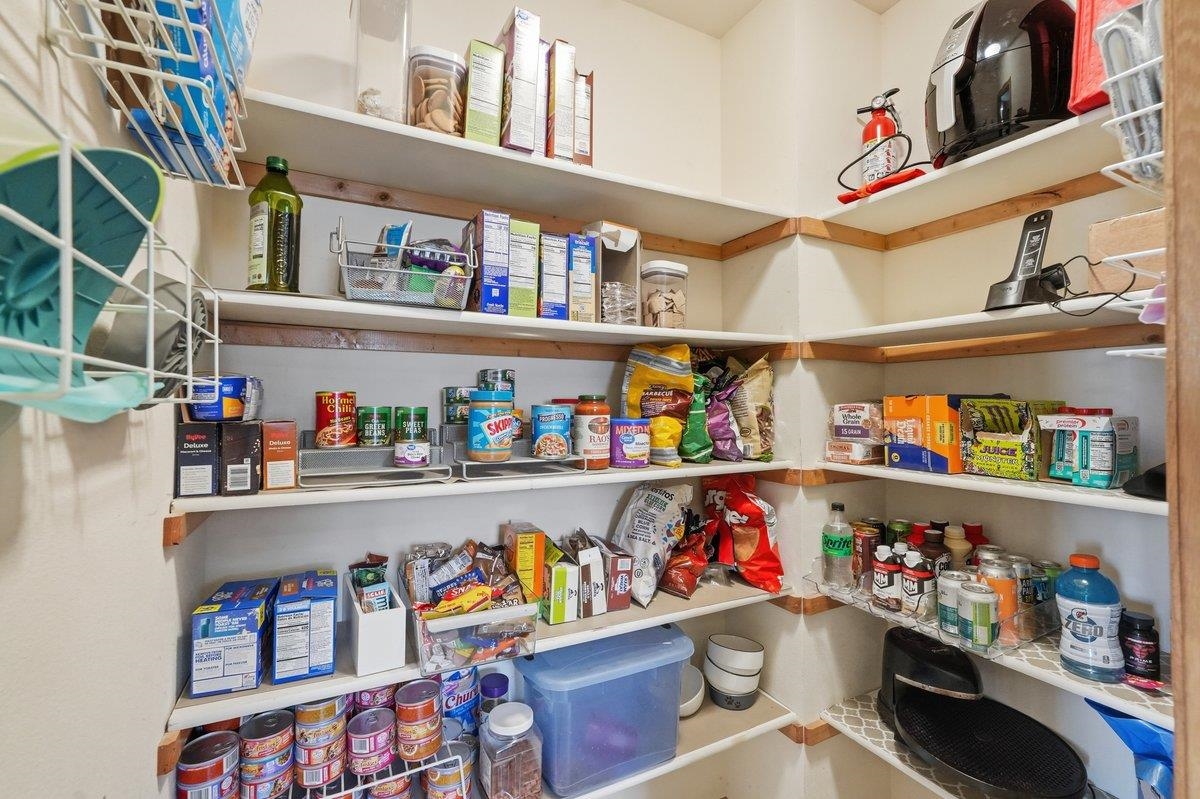 1129 Lincoln Road Oregon, WI 53575 - Photo 16 of 47