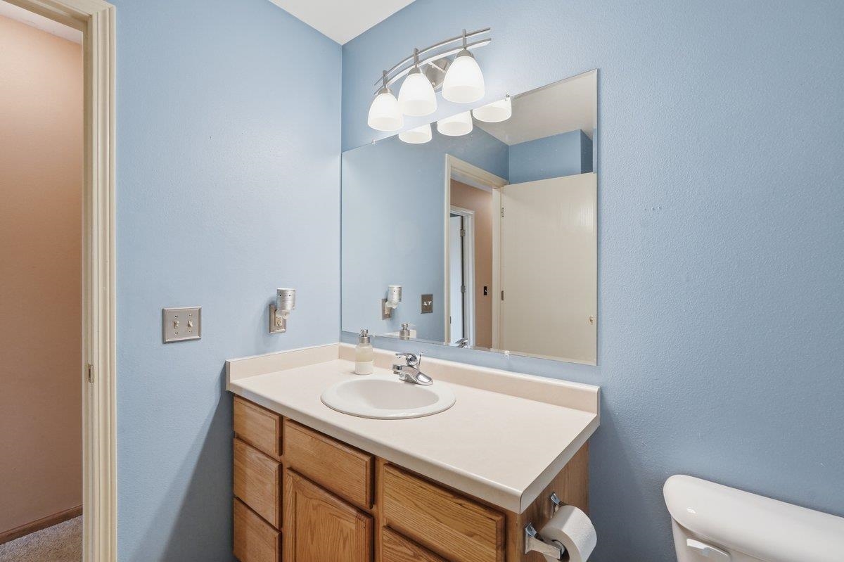 1129 Lincoln Road Oregon, WI 53575 - Photo 18 of 47