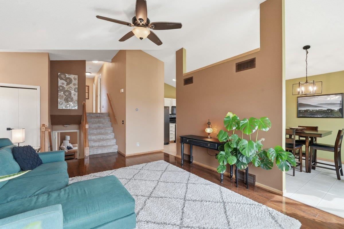 1129 Lincoln Road Oregon, WI 53575 - Photo 6 of 47