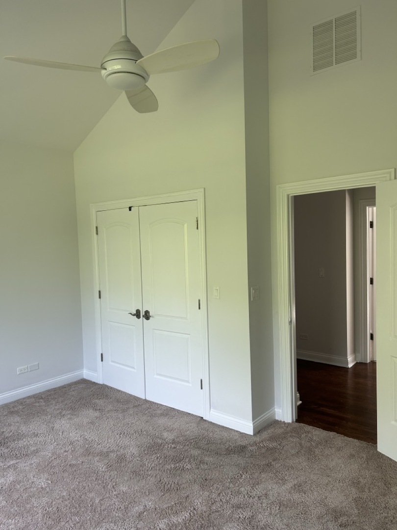 73 Locust Road Winnetka, IL 60093 - Photo 17 of 25
