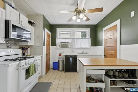 $700,000 | 341 Parker Street, Newark, NJ 07104