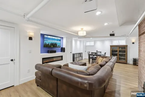 $700,000 | 341 Parker Street, Newark, NJ 07104