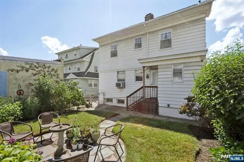 $700,000 | 341 Parker Street, Newark, NJ 07104