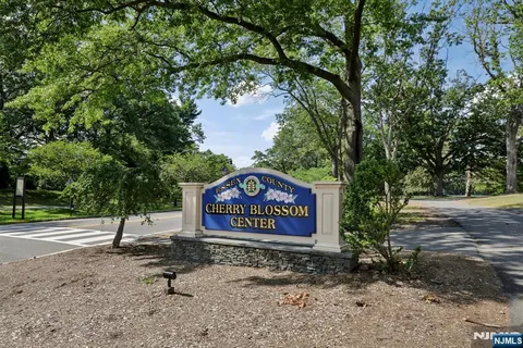 $700,000 | 341 Parker Street, Newark, NJ 07104