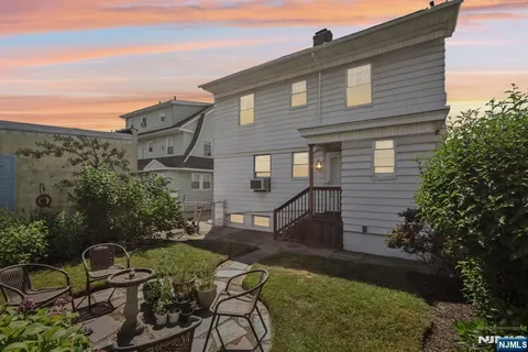 $700,000 | 341 Parker Street, Newark, NJ 07104