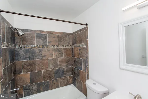 $1,950 | 413 Brandywine Court, Warminster, PA 18974