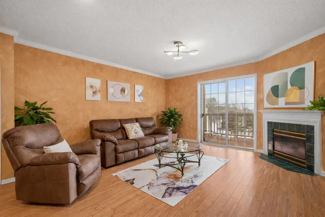 $338,800 | 13070 West Bluemound Road, Unit 209, Elm Grove, WI 53122