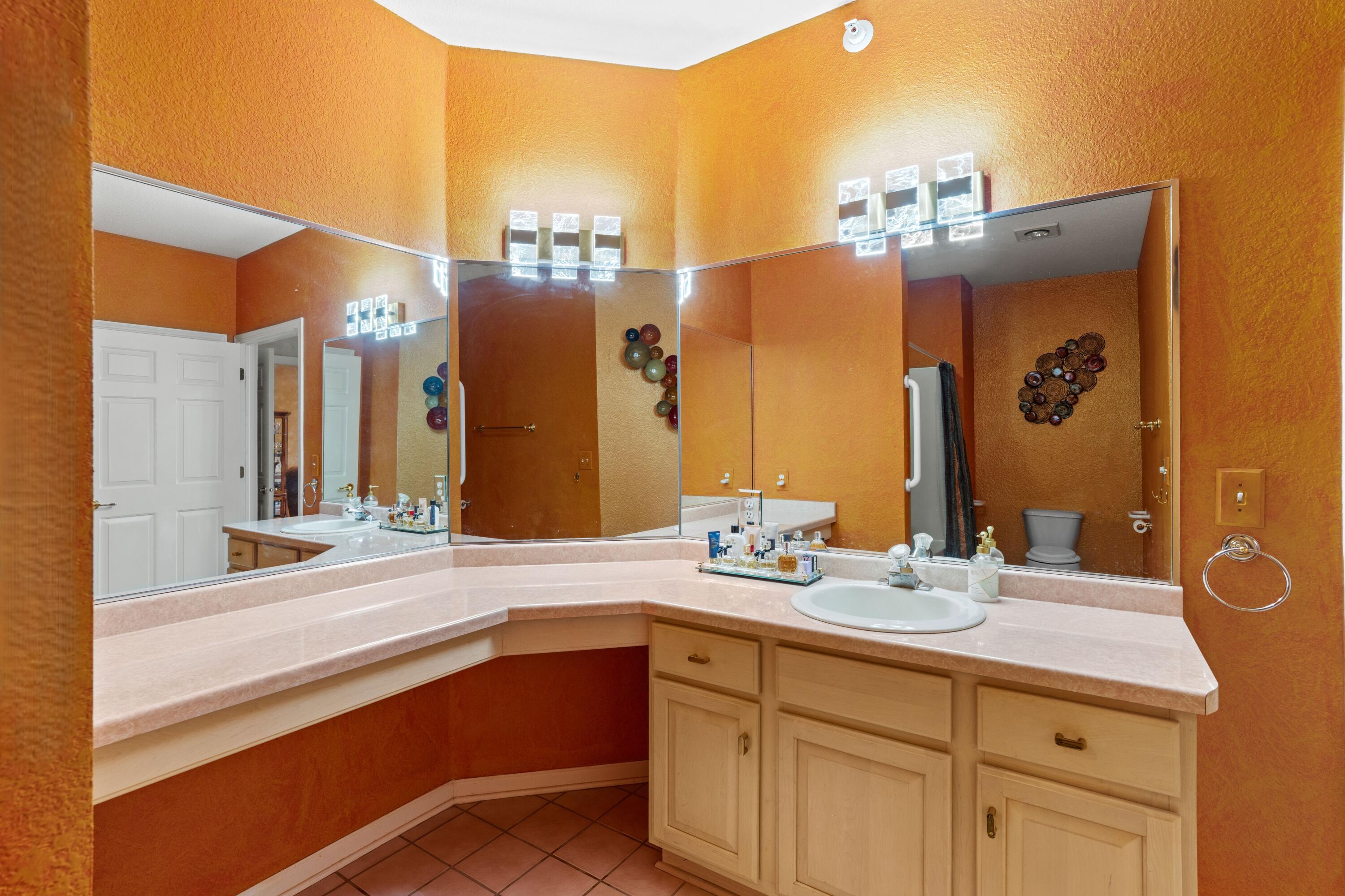 13070 West Bluemound Road, Unit 209 Elm Grove, WI 53122 - Photo 8 of 17 Master Ensuite