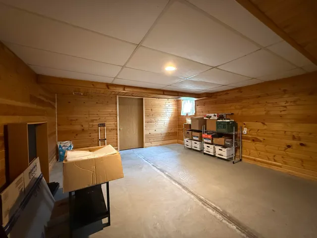 $325,000 | W2041 County Road B, Marinette, WI 54143