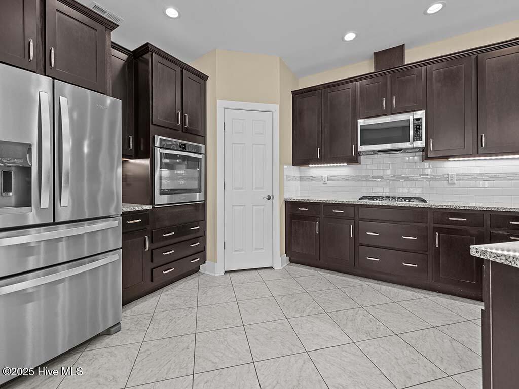 102 Sky Vista Road Maple, NC 27956 - Photo 11 of 81 3N4A0065