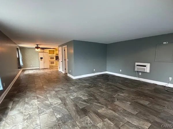 $2,550 | 7420 Mapleview Road, Cicero, NY 13039