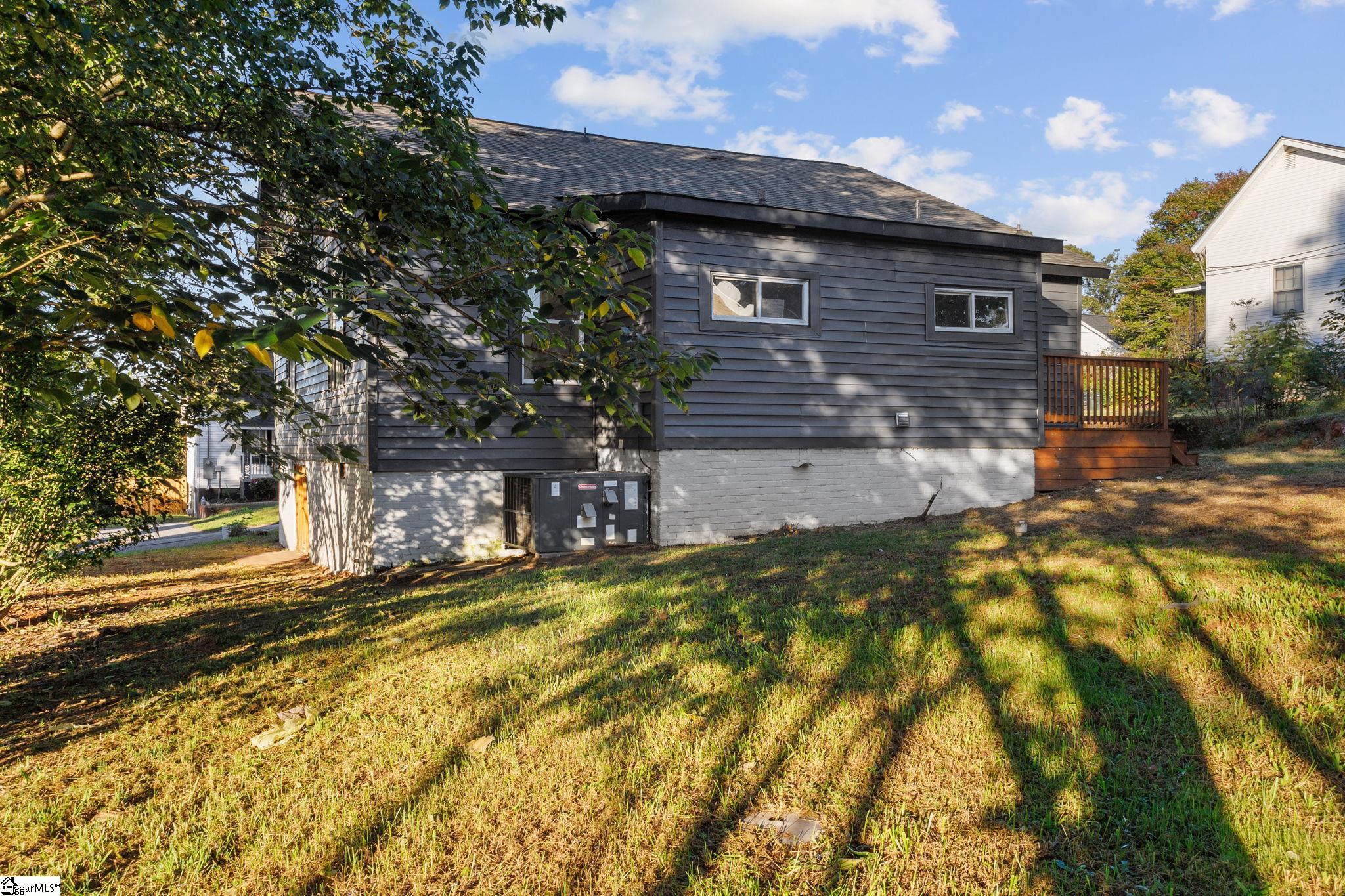 111 South 8th Street Easley, SC 29640 - Photo 15 of 17