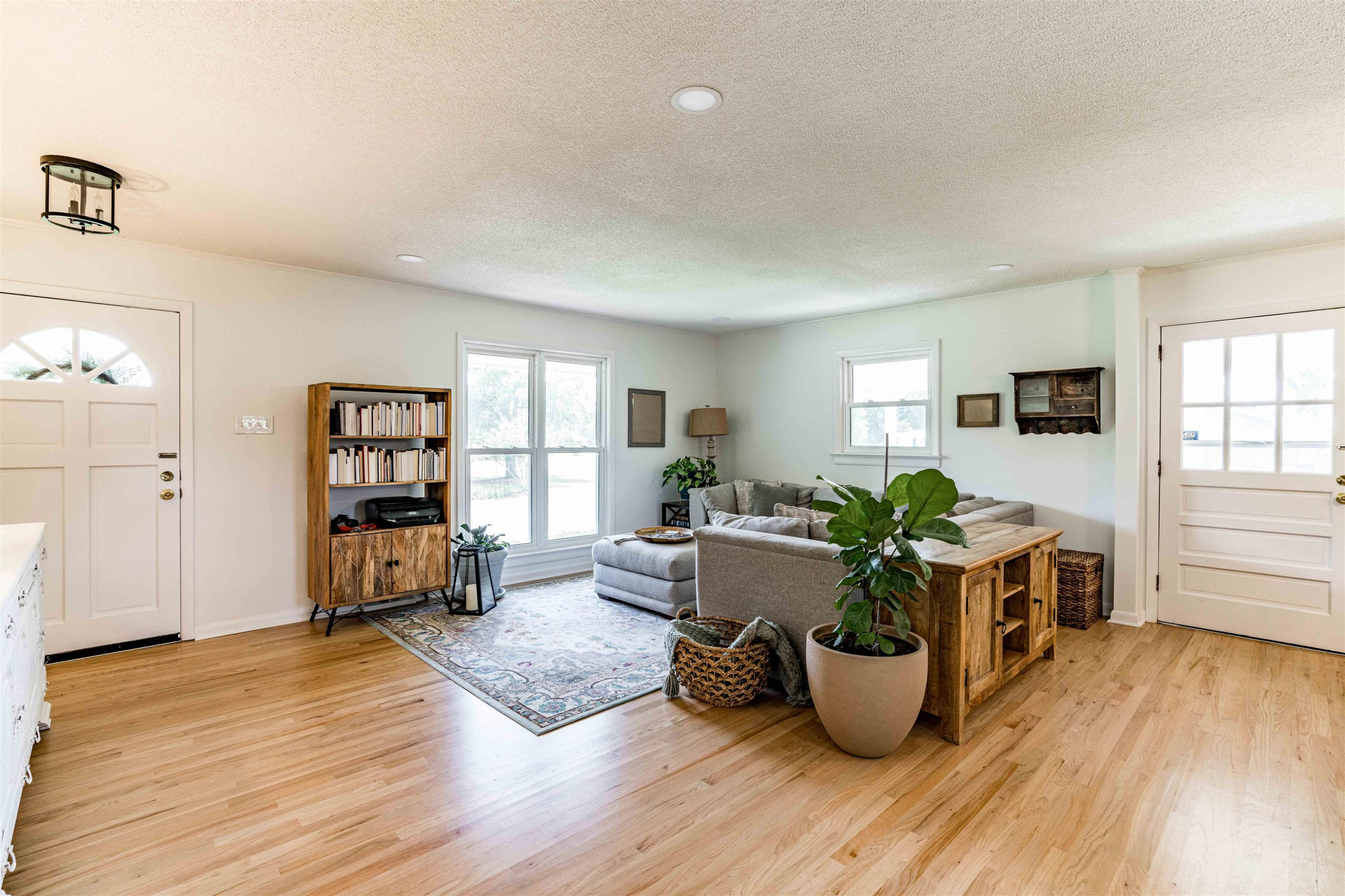 7393 Covered Bridge Road Wendell, NC 27591 - Photo 13 of 24 Living Room