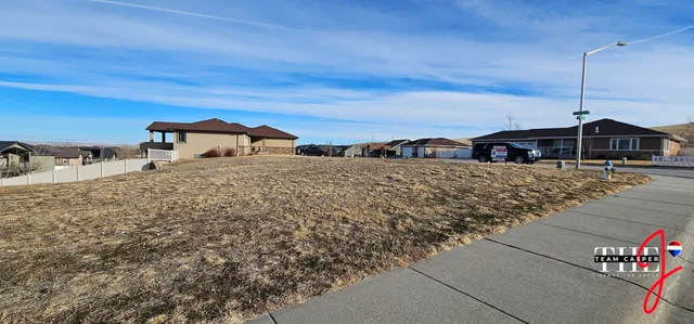 $100,000 | 2844 Player Drive, Casper, WY 82601