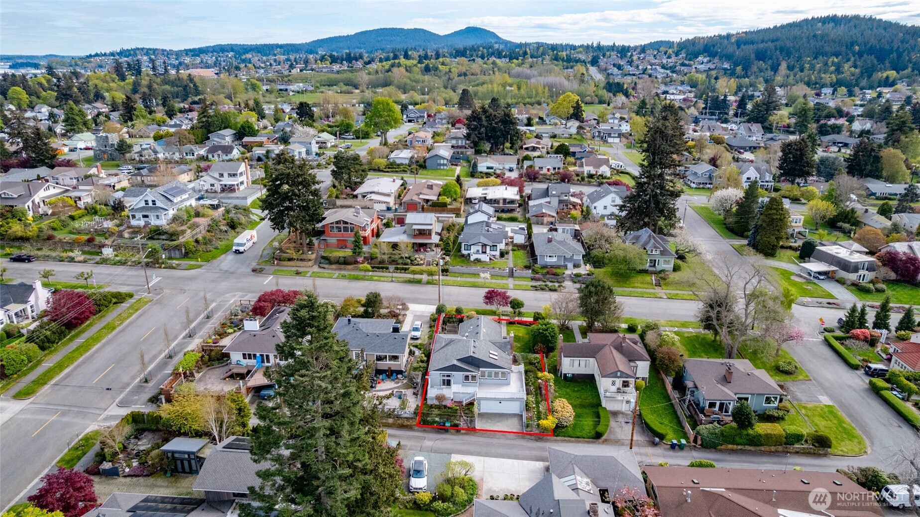 2010 9th Street Anacortes, WA 98221 - Photo 15 of 39