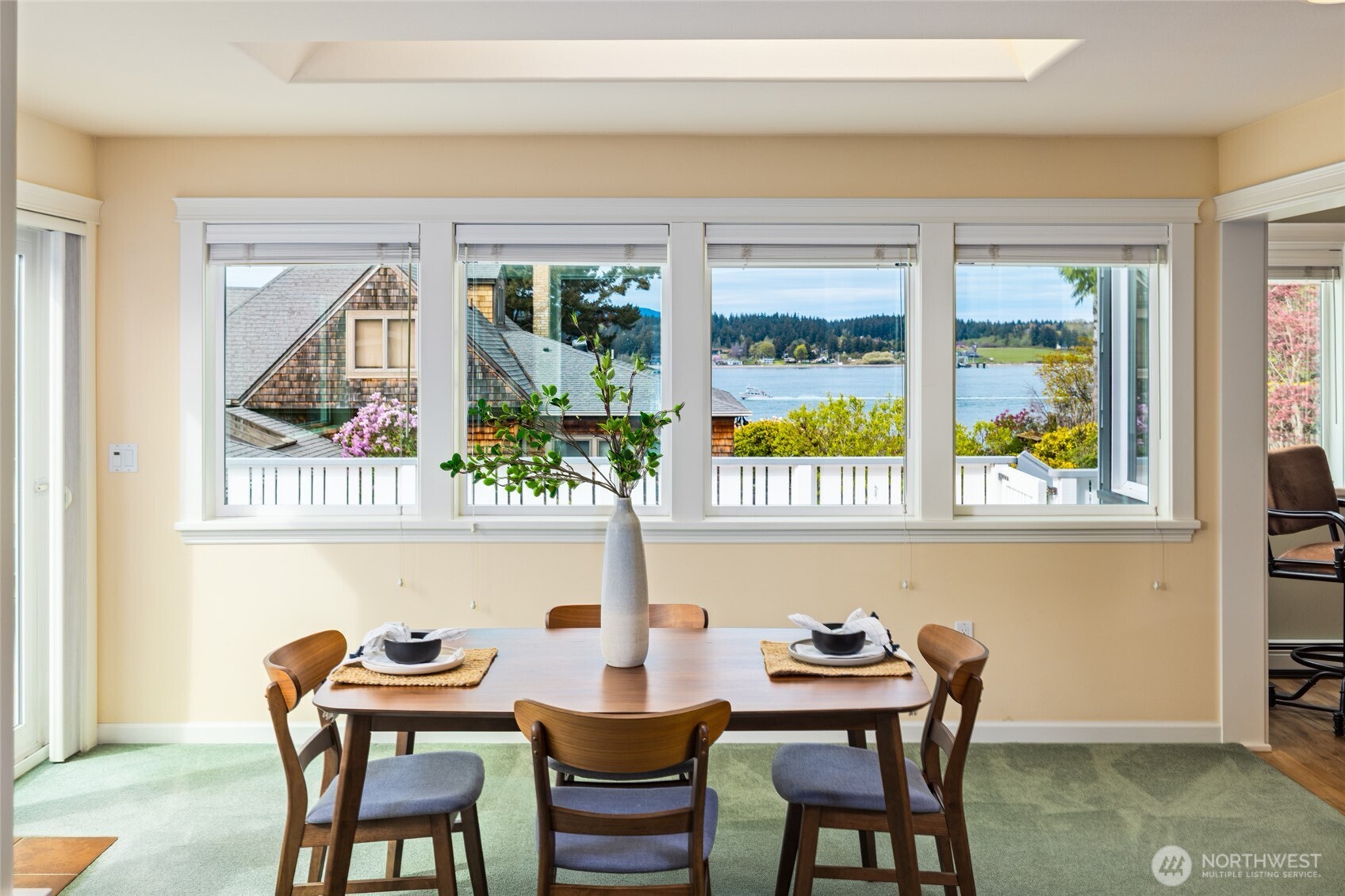 2010 9th Street Anacortes, WA 98221 - Photo 23 of 39