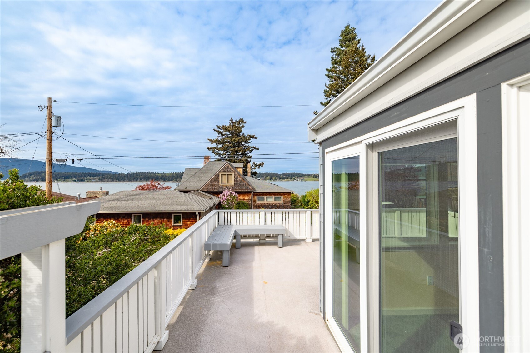 2010 9th Street Anacortes, WA 98221 - Photo 7 of 39