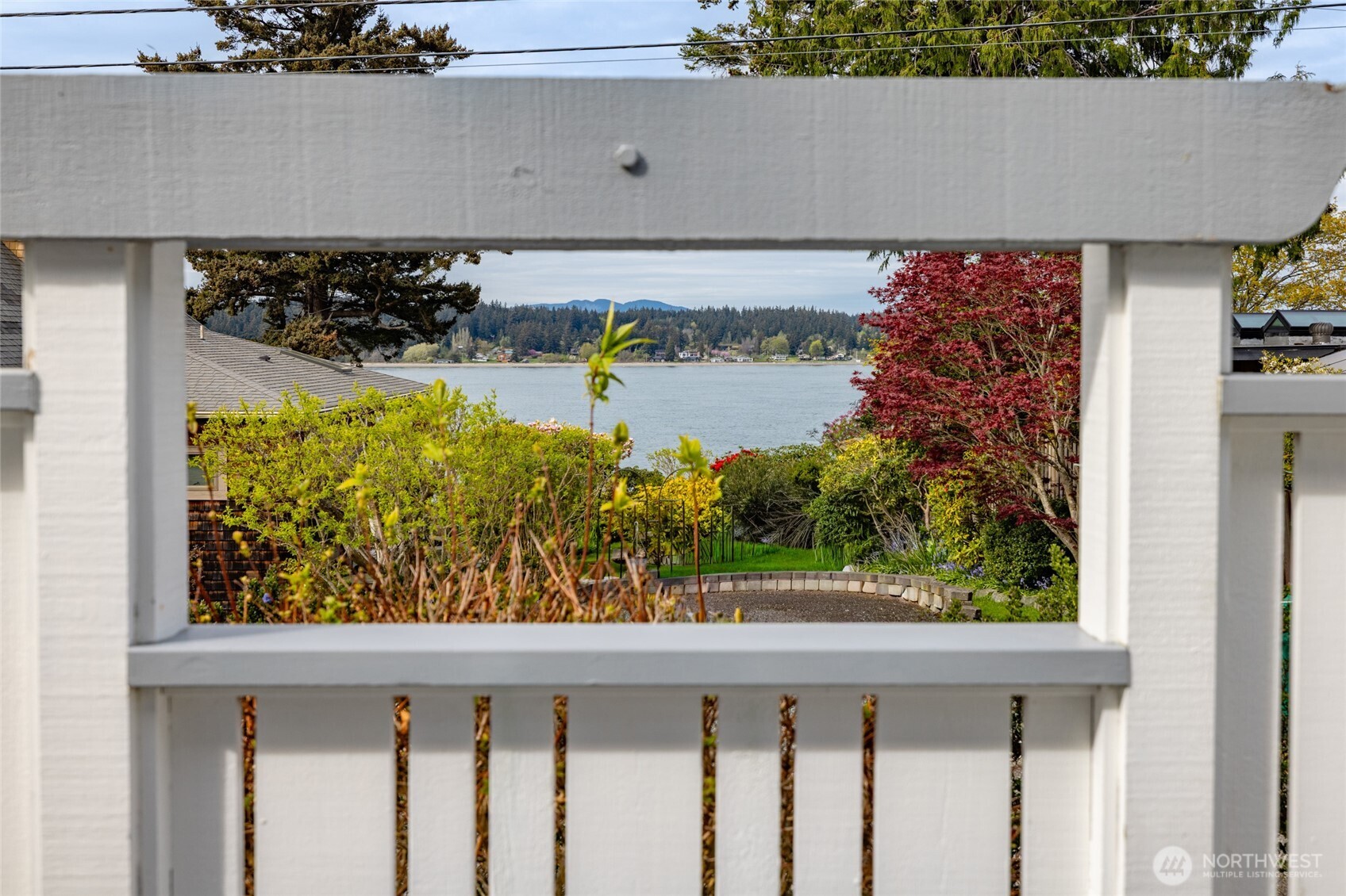 2010 9th Street Anacortes, WA 98221 - Photo 8 of 39