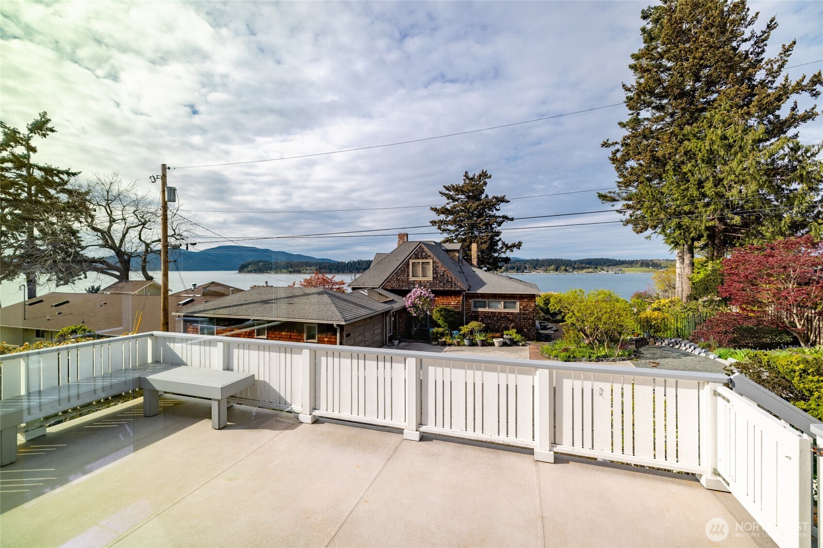 2010 9th Street Anacortes, WA 98221 - Photo 9 of 39