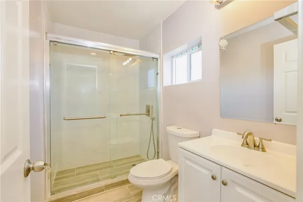 $6,600 | 4 Harrisburg, Irvine, CA 92620