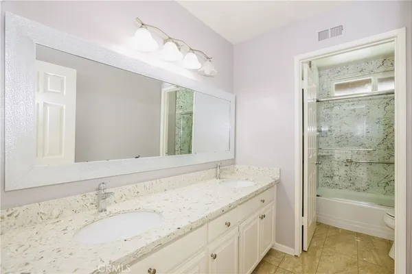 $6,600 | 4 Harrisburg, Irvine, CA 92620