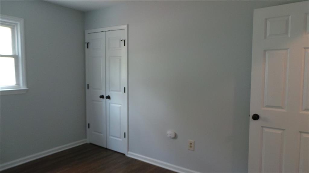 1005 Cape Hickory Road Hickory, NC 28601 - Photo 13 of 40 Gallery Image 13