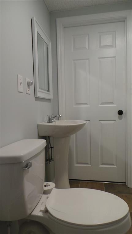 1005 Cape Hickory Road Hickory, NC 28601 - Photo 28 of 40 Gallery Image 28