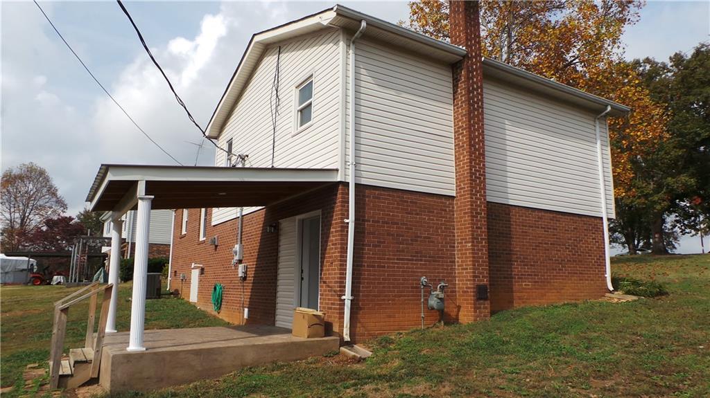 1005 Cape Hickory Road Hickory, NC 28601 - Photo 37 of 40 Gallery Image 37