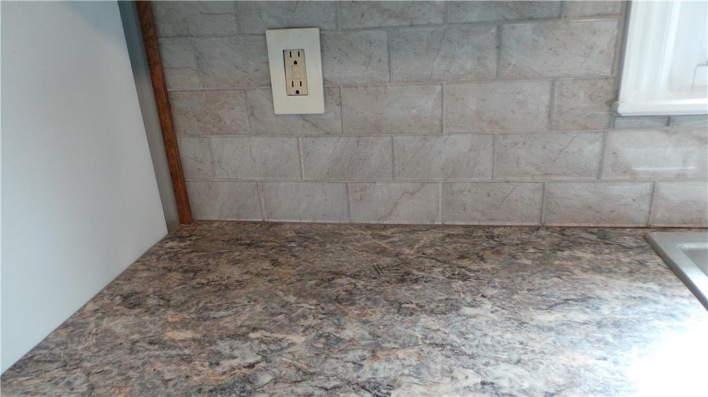 1005 Cape Hickory Road Hickory, NC 28601 - Photo 6 of 40 Gallery Image 6