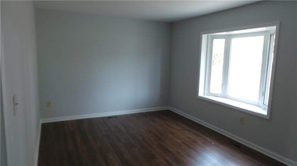 1005 Cape Hickory Road Hickory, NC 28601 - Photo 8 of 40 Gallery Image 8