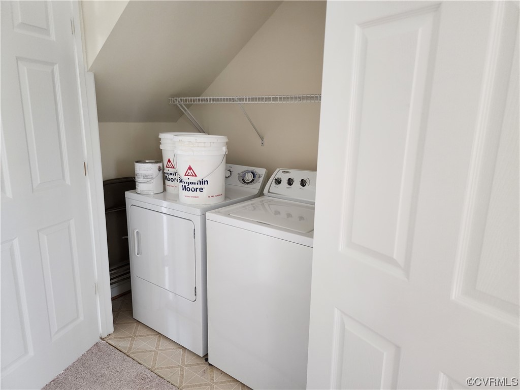 8657 Millstream Drive Henrico, VA 23228 - Photo 9 of 19 a utility room with dryer and washer