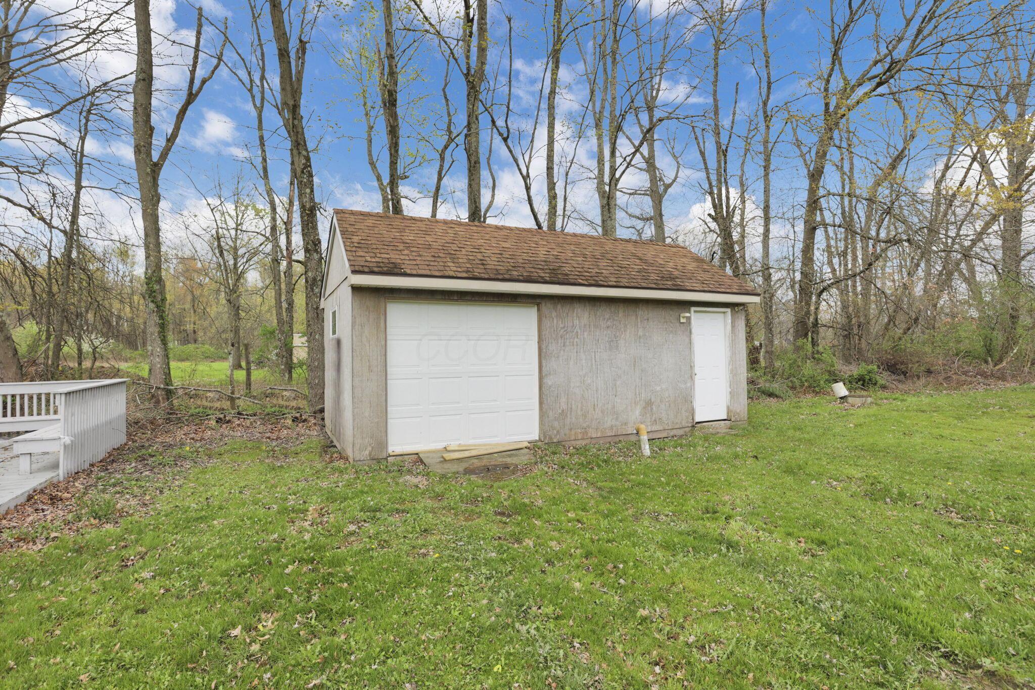 3243 Dixon Road Southwest Pataskala, OH 43062 - Photo 50 of 54