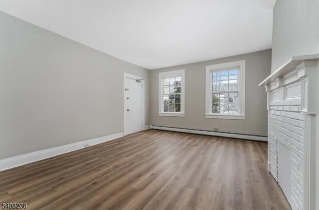 $1,800 | 20 Park Avenue, Unit A, Flemington, NJ 08822