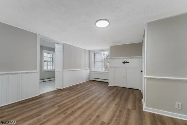 $1,800 | 20 Park Avenue, Unit A, Flemington, NJ 08822