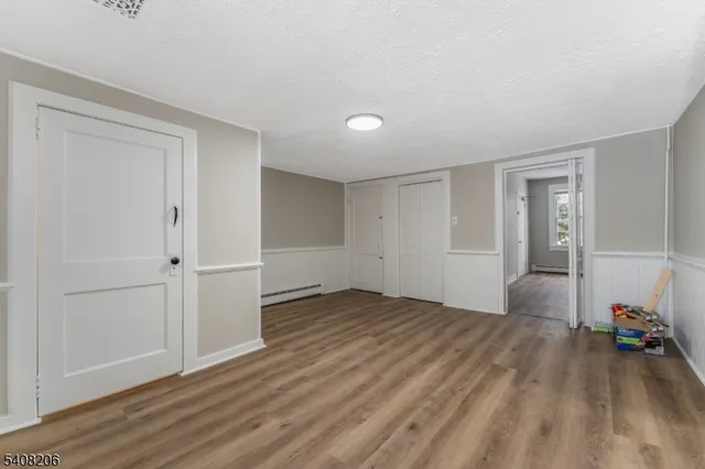 $1,800 | 20 Park Avenue, Unit A, Flemington, NJ 08822