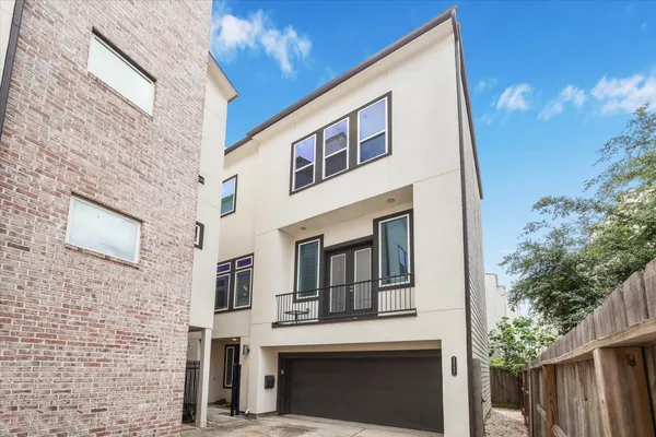 $3,500 | 5623 Kansas Street, Unit C, Houston, TX 77007