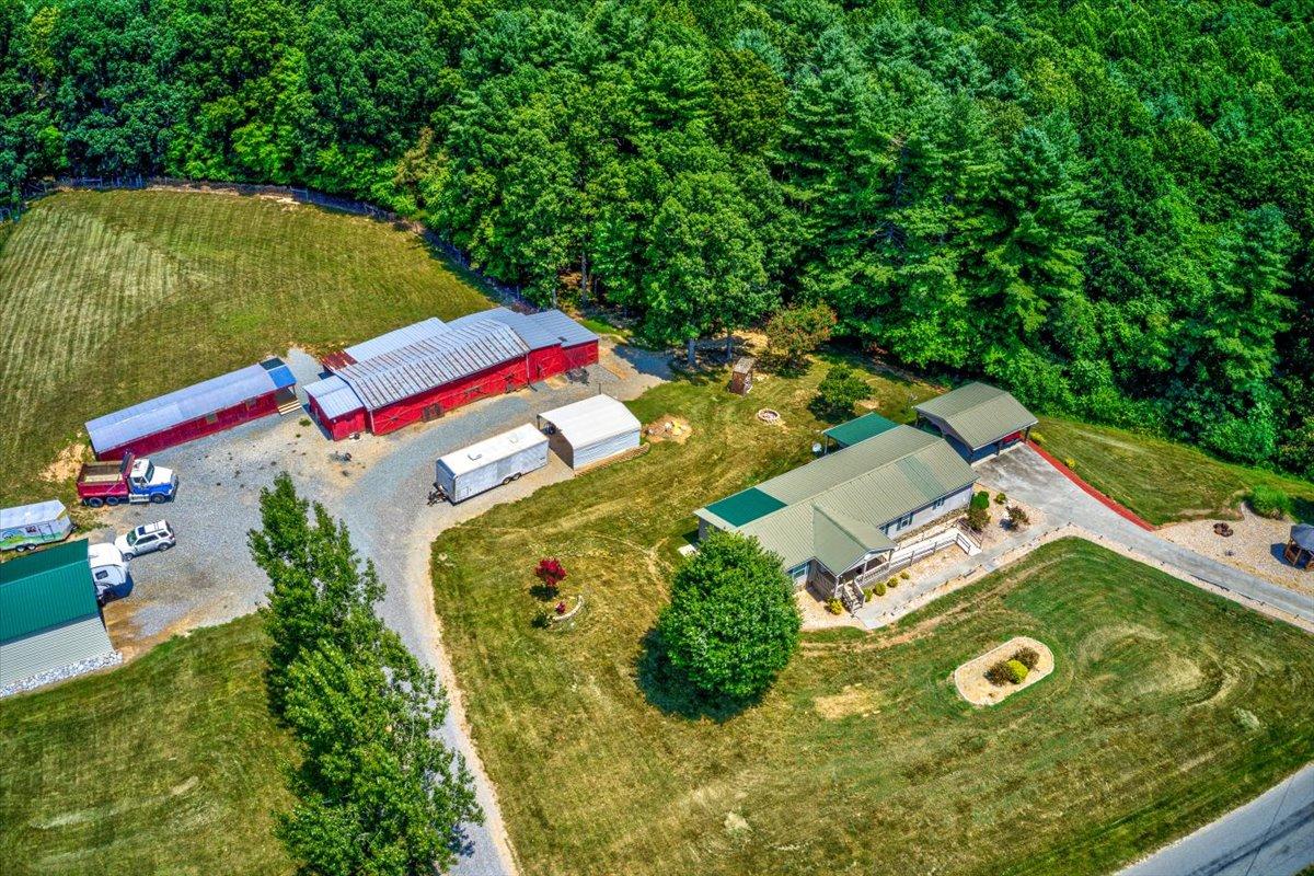 799 Skillet Road Ferrum, VA 24088 - Photo 2 of 47 40-40-799 Skillet Rd-10
