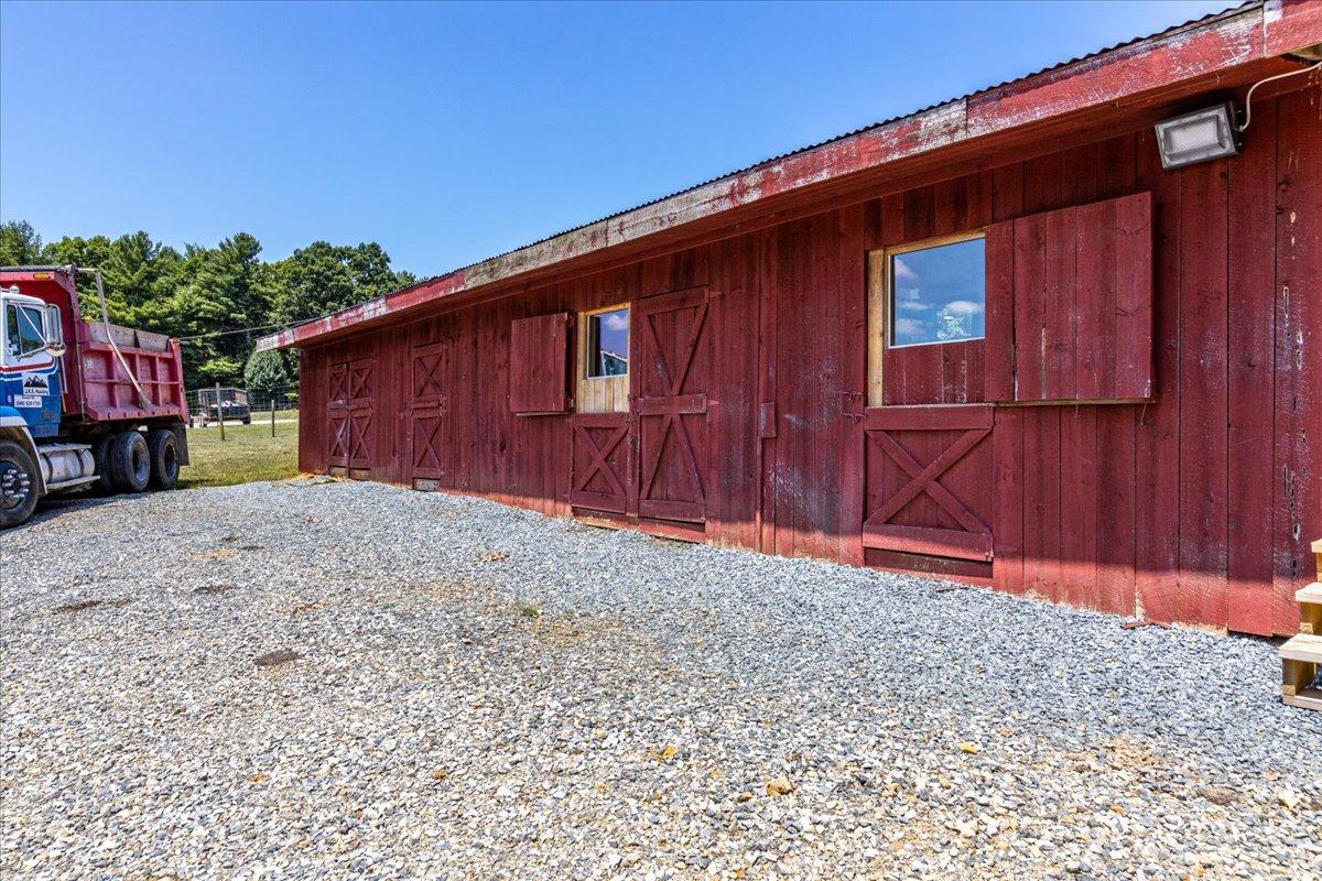 799 Skillet Road Ferrum, VA 24088 - Photo 33 of 47 31-31-799 Skillet Rd-7451
