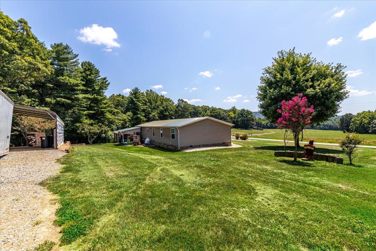 799 Skillet Road Ferrum, VA 24088 - Photo 36 of 47 34-34-799 Skillet Rd-7459