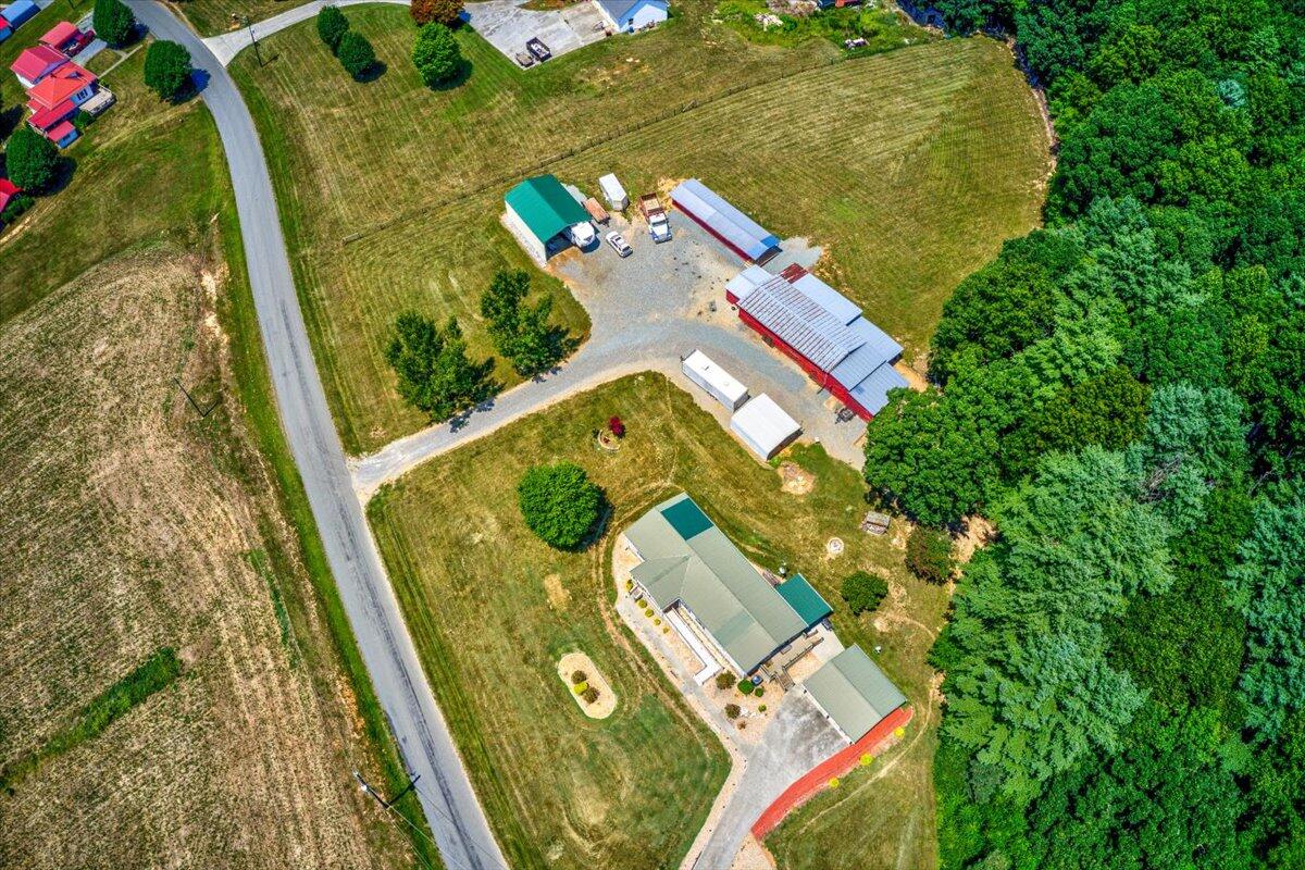 799 Skillet Road Ferrum, VA 24088 - Photo 40 of 47 38-38-799 Skillet Rd-400