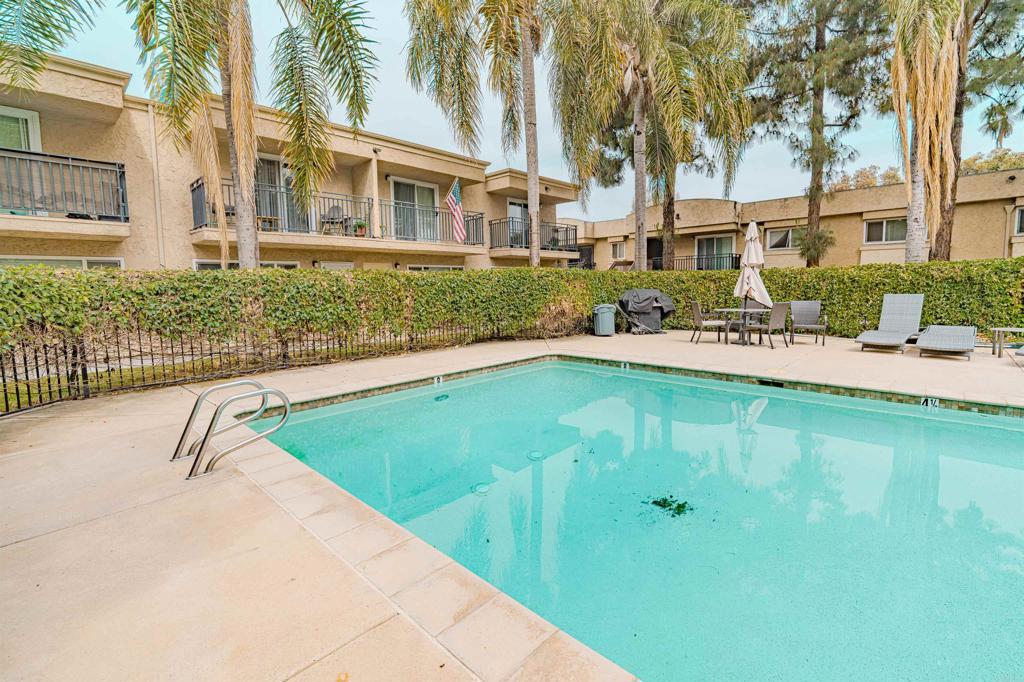 9860 Dale Avenue, Unit D10 Spring Valley, CA 91977 - Photo 48 of 55 a house view with a garden space