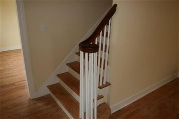 145 State Street Amherst, MA 01002 - Photo 17 of 23 Gallery Image 17