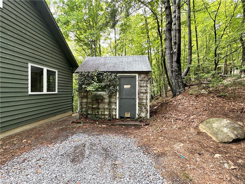 545 Overland Trail Hays, NC 28635 - Photo 6 of 30