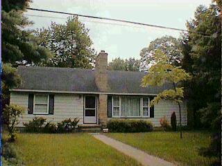 1697 Hendrick Road Muskegon, MI 49441 - Photo 1 of 1 Primary Photo