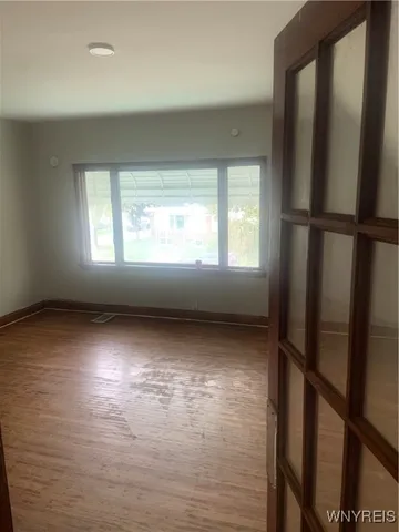 $1,200 | 907 Walden Avenue, Buffalo, NY 14211